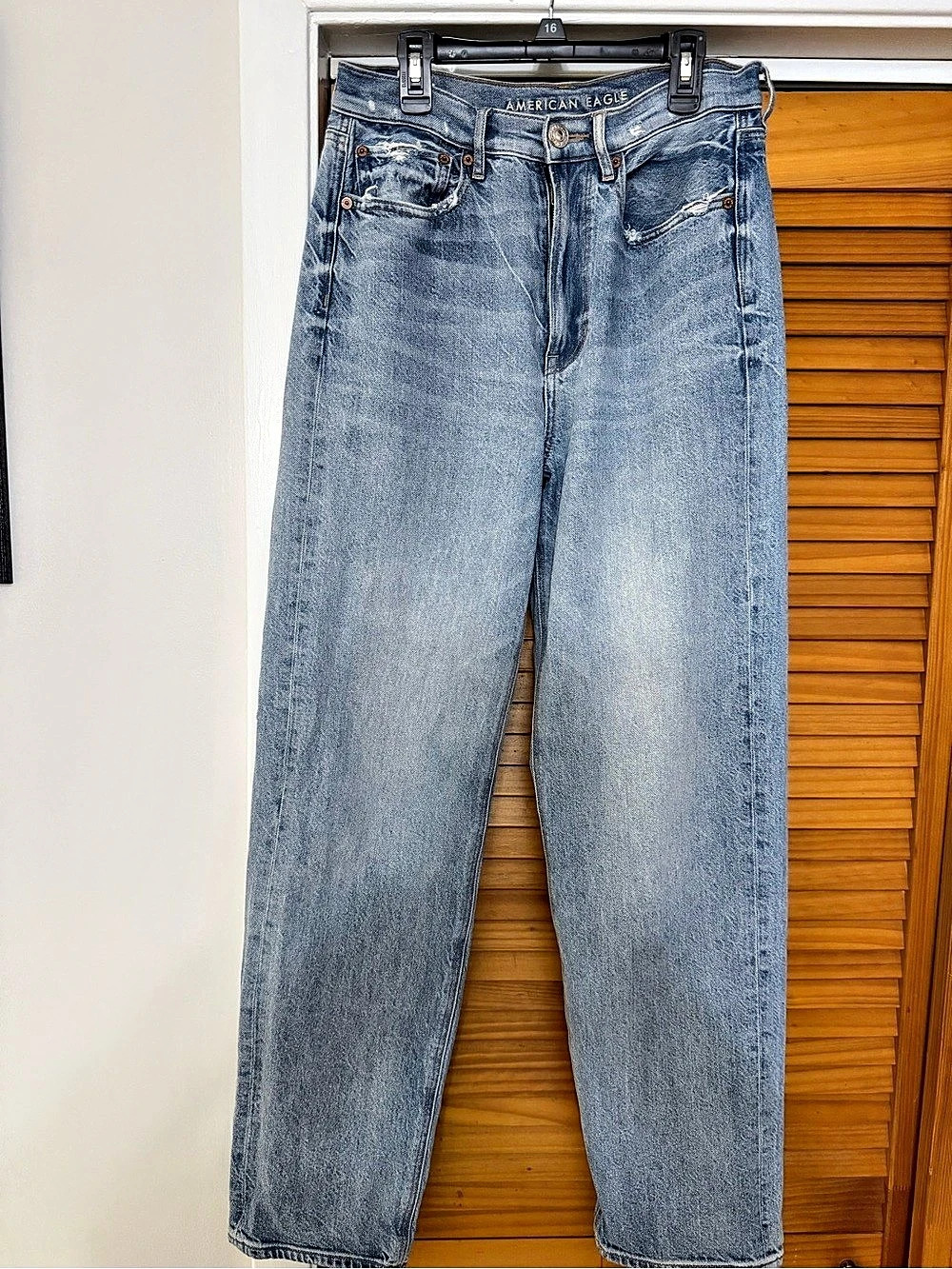 American Eagle Baggy Jean Women's Straight Leg Jeans Size 6 Blue